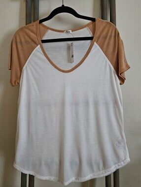 ✨️NWT✨️ GARAGE White Scoop Neck Raglan Tee with Mustard Yellow Sleeves